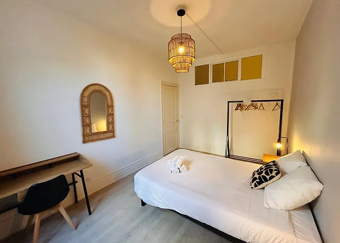 Le Millesime Barbatre Centre-ville 7 Couchages Апартаменты *